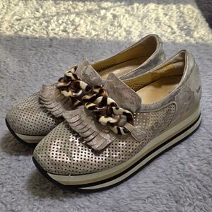 Softwaves Cadie Platform Sneakers Khaki Camo Metallic Leather Shoes Women 36.5